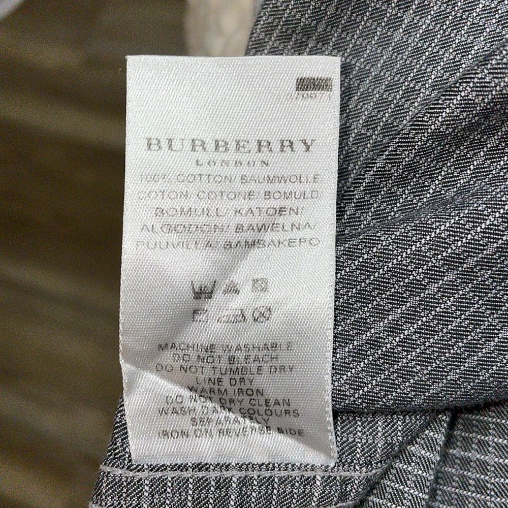 Burberry Iconic Pattern Button Down Shirt - image 8